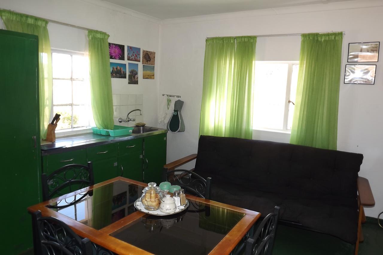 Verbe Farm Accommodation Kamieskroon Экстерьер фото